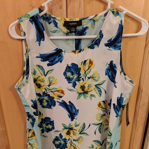 Alfani Petite Blue Floral-Print Swing Top NWT - Picture 3 of 7